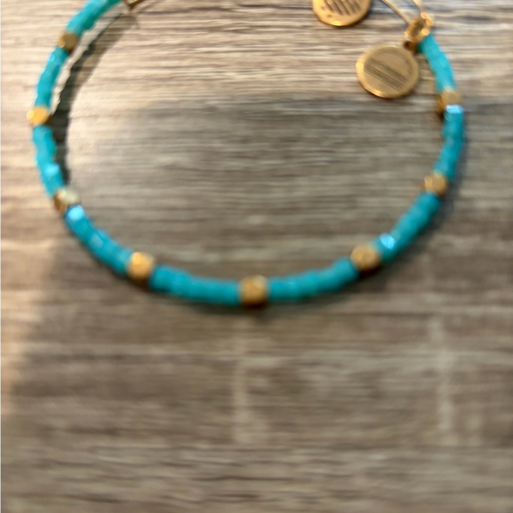 Turquoise Beaded Bracelet with Gold Accents - Women Jewelry
